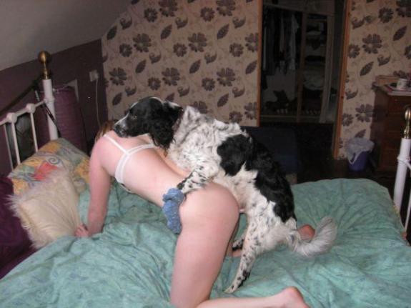 First time fuck with dog 100%steal